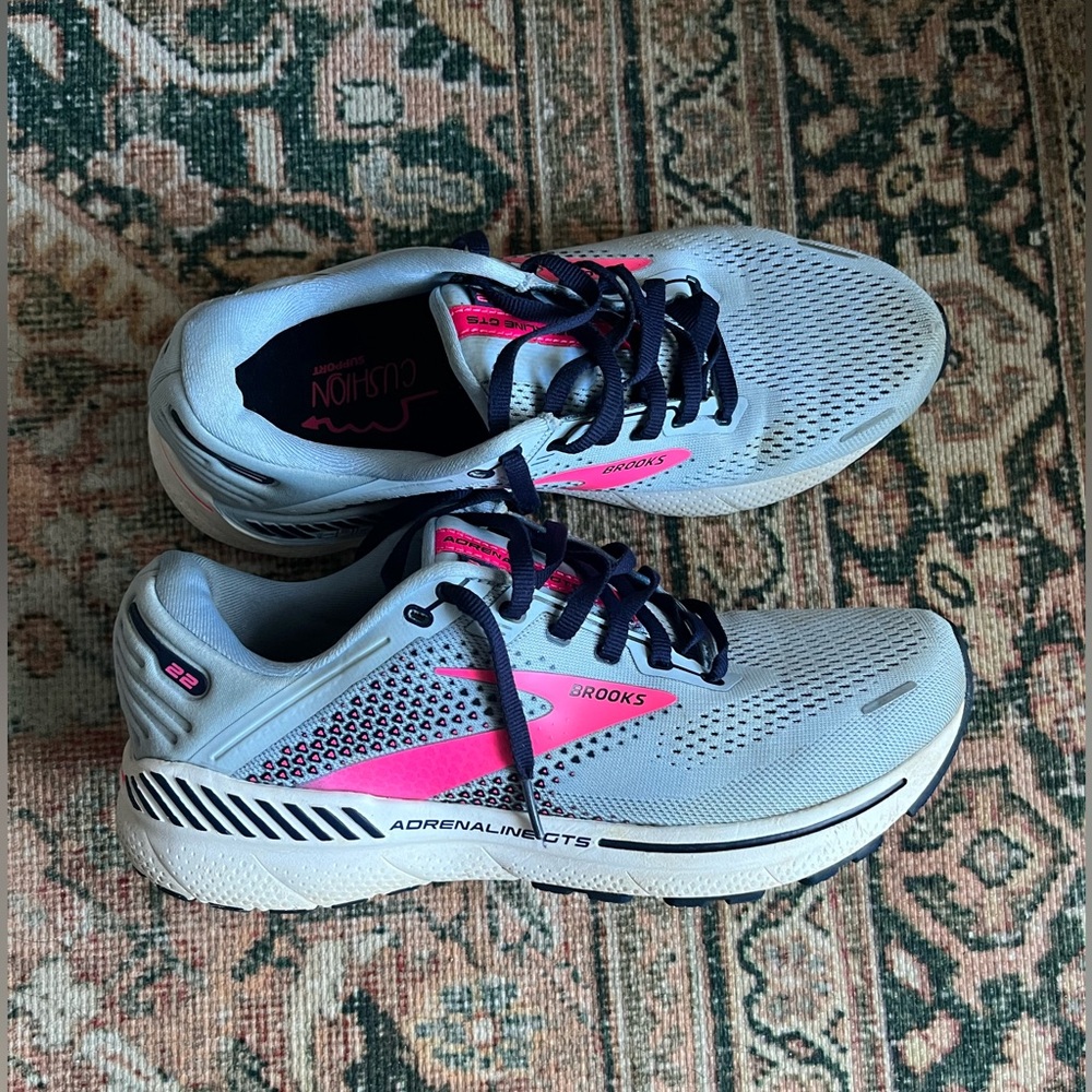 Brooks Adrenaline GTS Running shoes